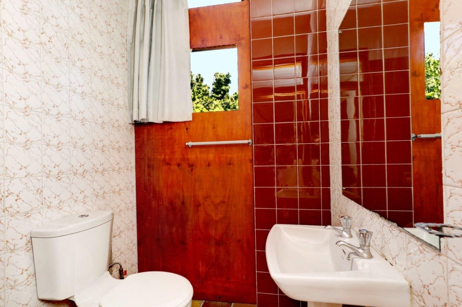 5 Bedroom Property for Sale in Welgemoed Western Cape